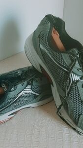 Fila Gray Athletic Shoes size 9.5